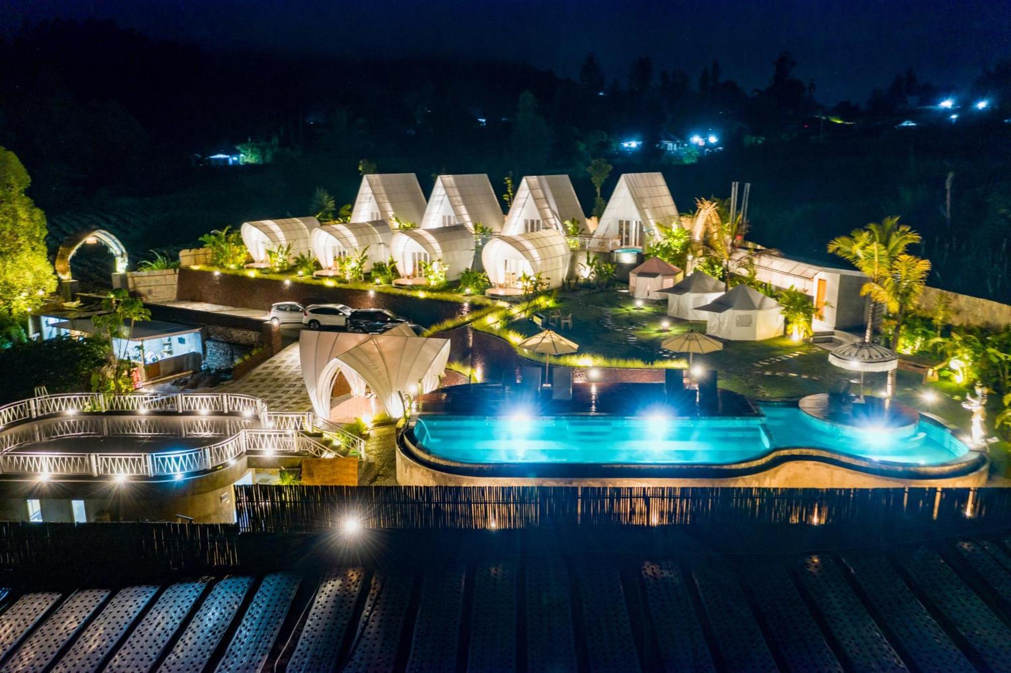 The Dewi Kintamani Luxury Glamping And Natural Hotspring Екстериор снимка